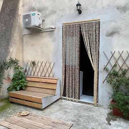 לינה וארוחת בוקר Santa Maria a Vico Al Vicolo Stretto מראה חיצוני תמונה